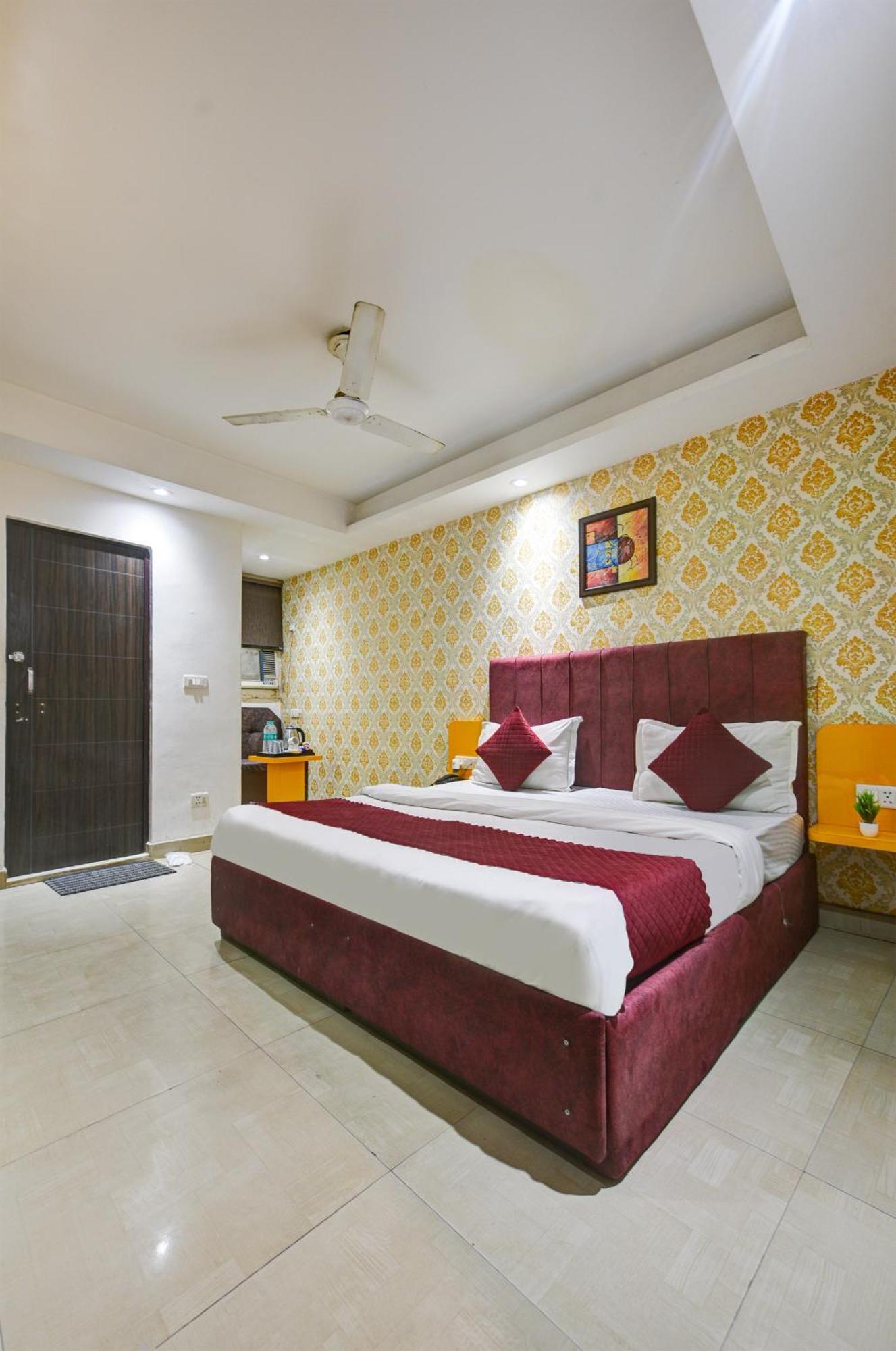 Hotel Kelvish Free Airport Pickup New Delhi Exterior foto
